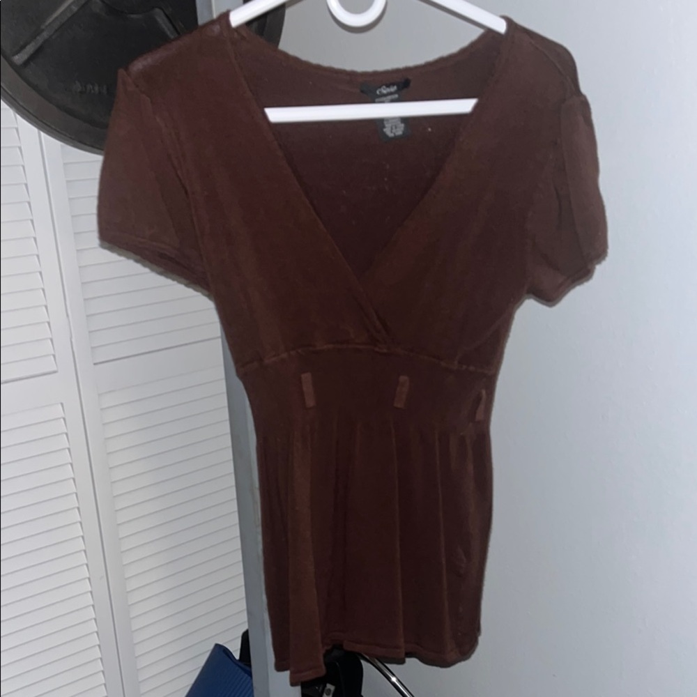 Chic Brown V-Neck Top